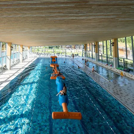 Modern With Sauna & Pool